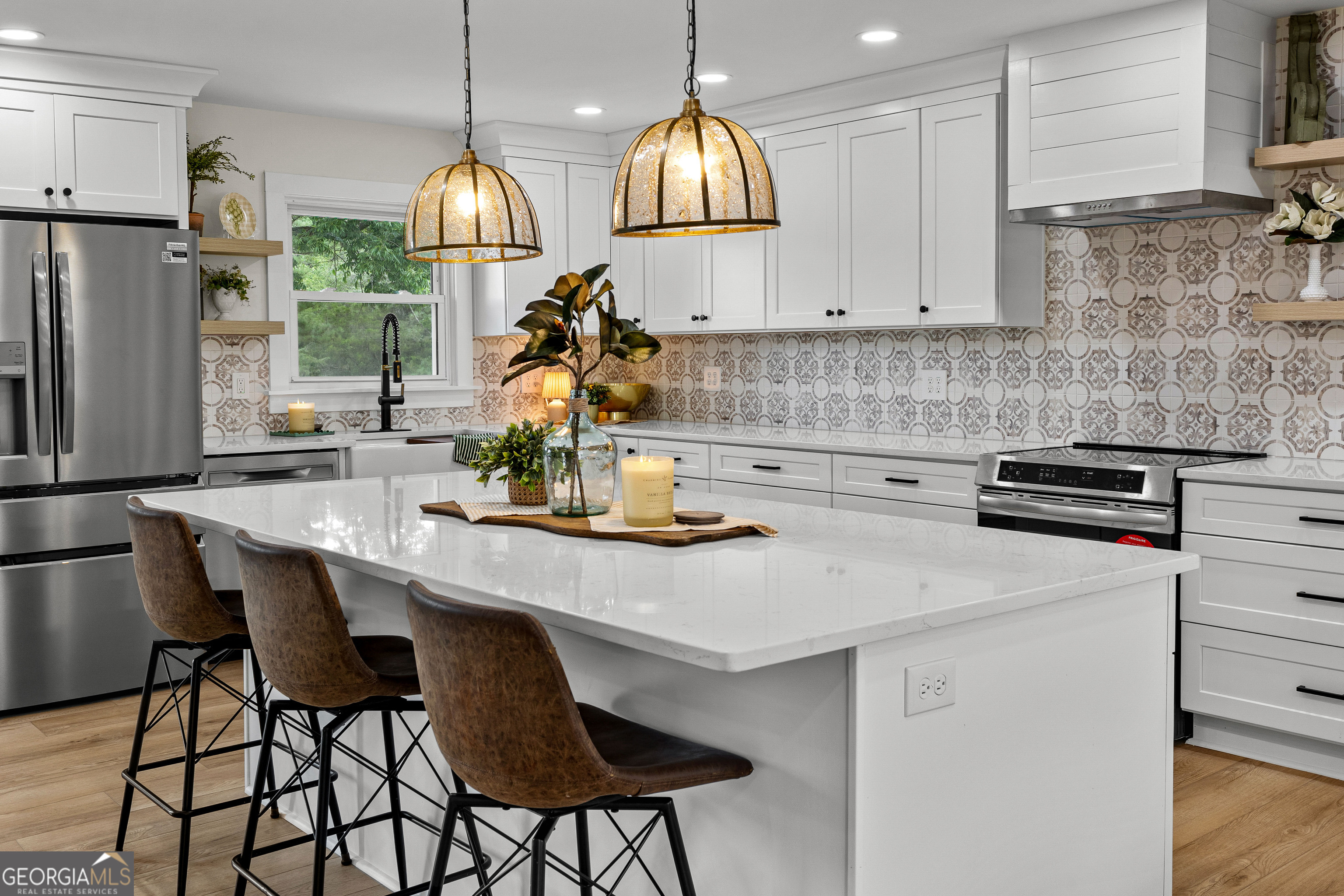 1367 Sharpsburg McCollum Road Sharpsburg, GA 30277 - Photo 14 of 80 a kitchen with appliances cabinets and a table