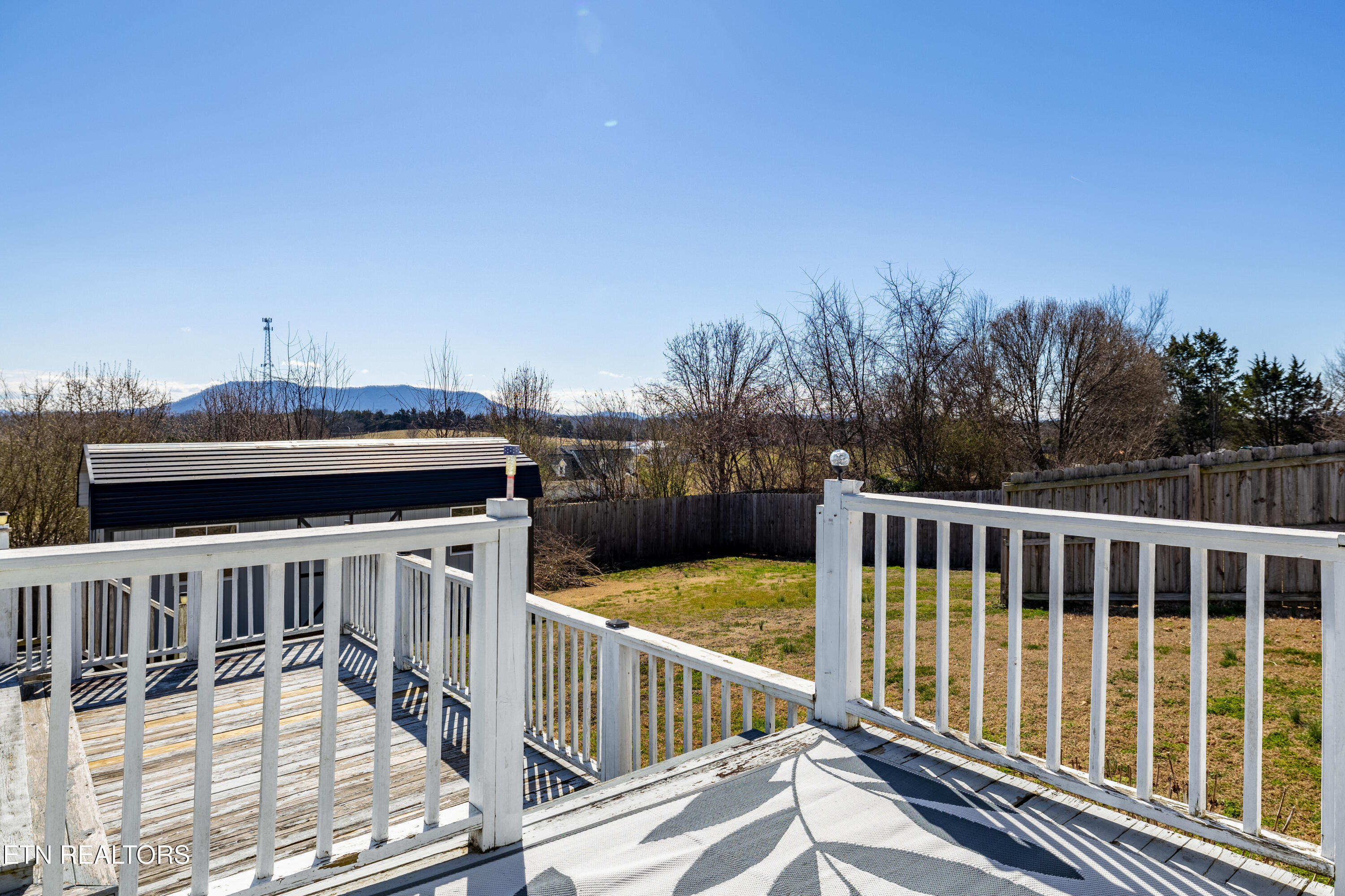 129 Clinch View Drive Corryton, TN 37721 - Photo 27 of 39 129ClingchViewDr-22