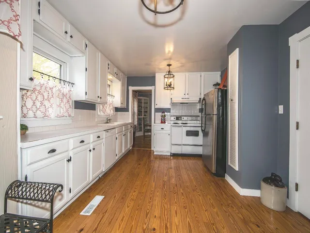 $175,000 | 644 North Crestway Street, Wichita, KS 67208