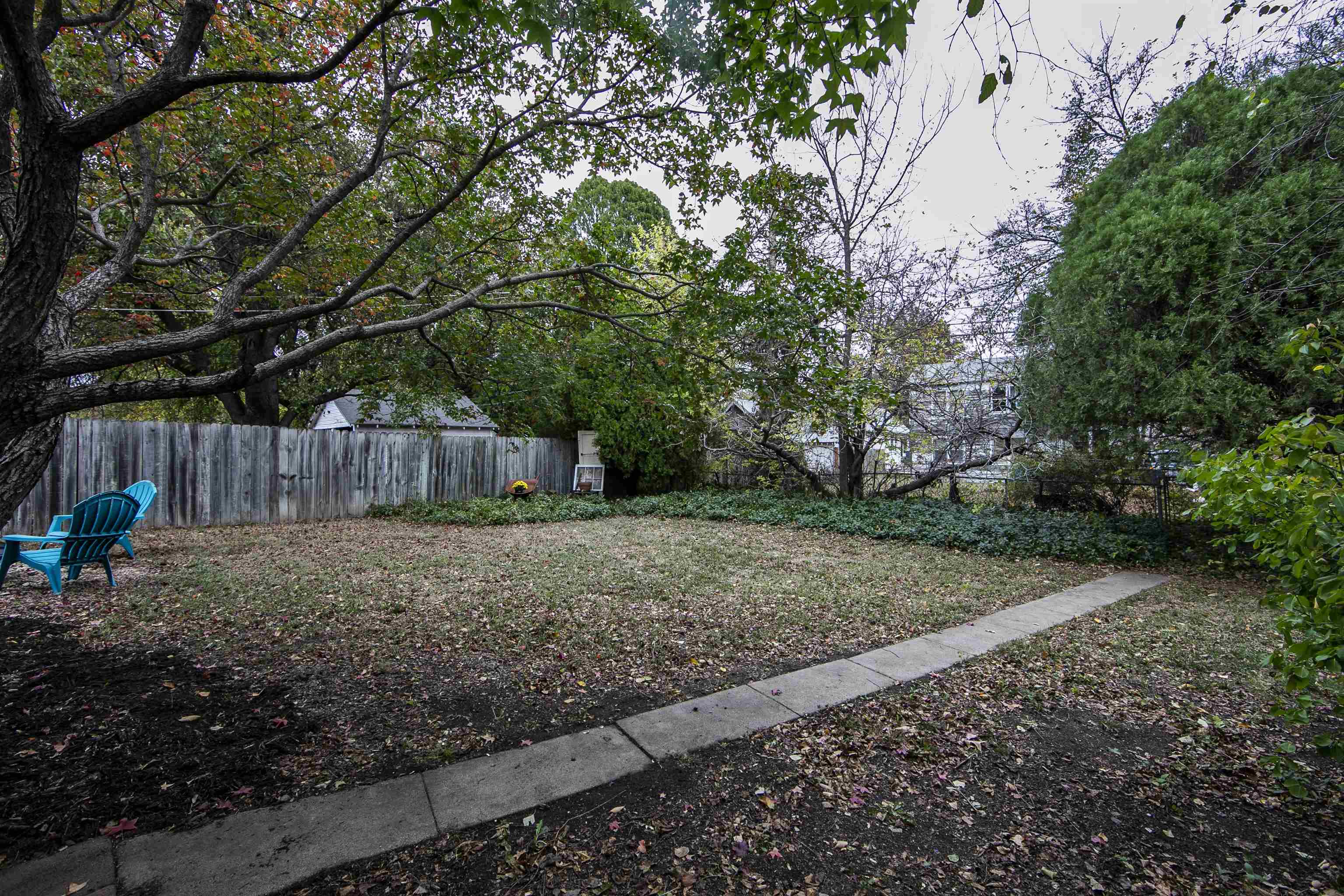 644 North Crestway Street Wichita, KS 67208 - Photo 27 of 34