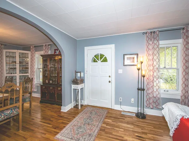 $175,000 | 644 North Crestway Street, Wichita, KS 67208