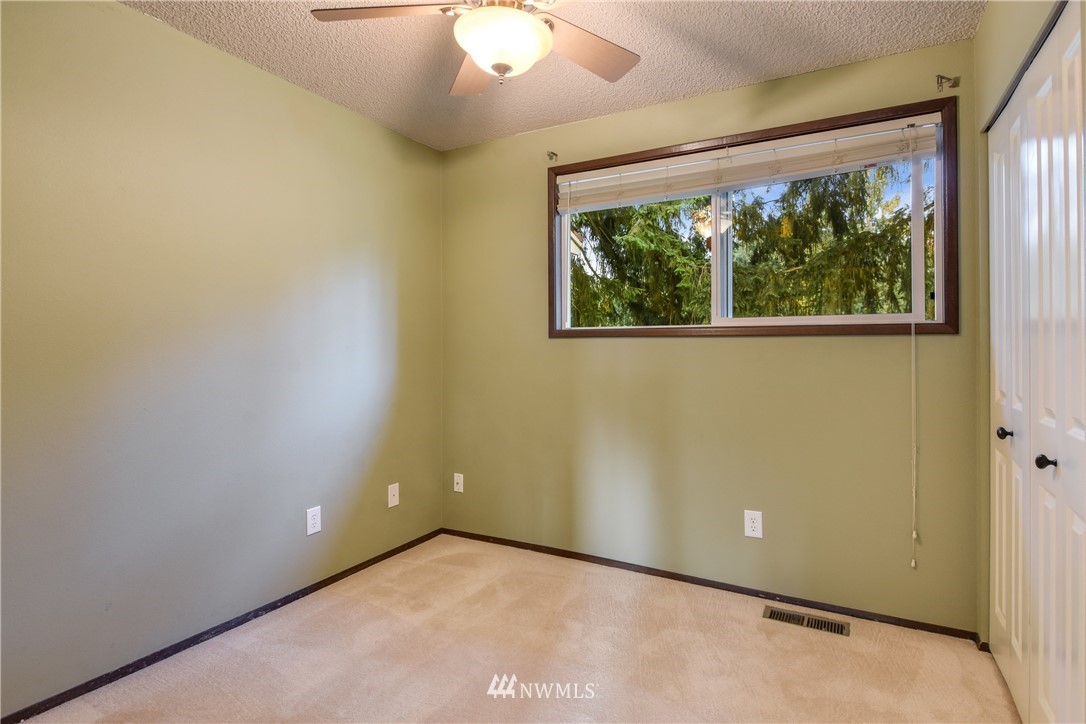 7203 173rd Street Southwest Edmonds, WA 98026 - Photo 13 of 25 Gallery Image 13