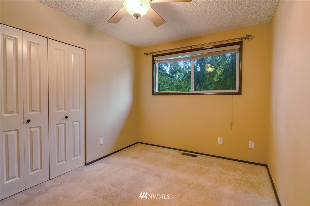 7203 173rd Street Southwest Edmonds, WA 98026 - Photo 14 of 25 Gallery Image 14