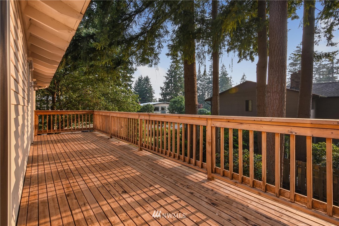 7203 173rd Street Southwest Edmonds, WA 98026 - Photo 18 of 25 Gallery Image 18