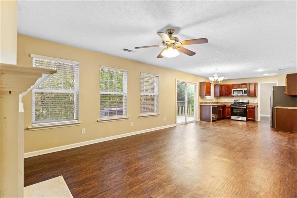 2944 Jasmine Brook Court Dacula, GA 30019 - Photo 14 of 33