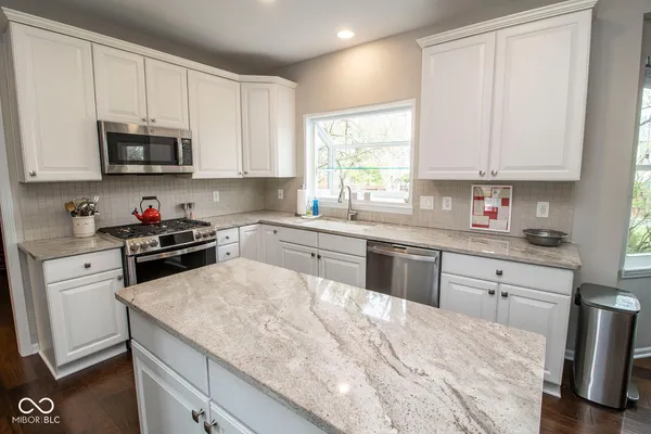 $529,900 | 9963 Parkshore Drive, Fishers, IN 46038