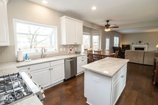 $529,900 | 9963 Parkshore Drive, Fishers, IN 46038