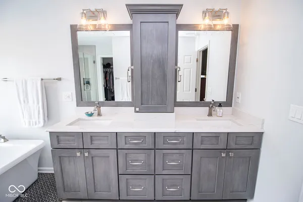$529,900 | 9963 Parkshore Drive, Fishers, IN 46038