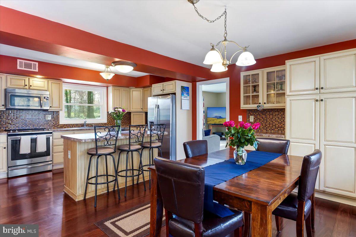 1281 Zebley Road Garnet Valley, PA 19060 - Photo 11 of 44 Gallery Image 11