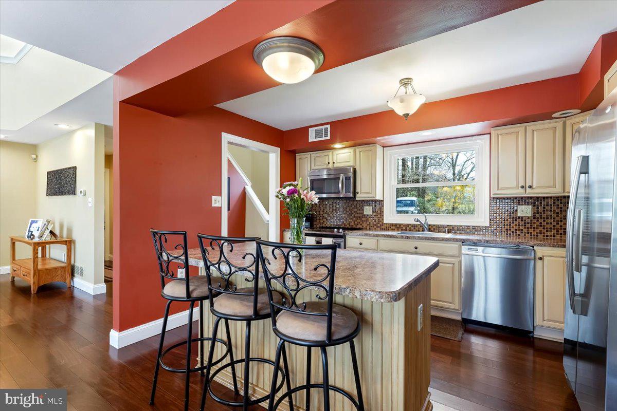 1281 Zebley Road Garnet Valley, PA 19060 - Photo 13 of 44 Gallery Image 13
