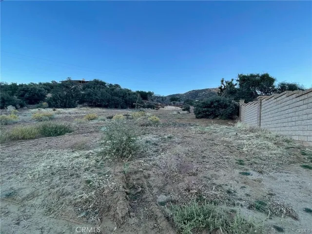 a picture of a bathroom