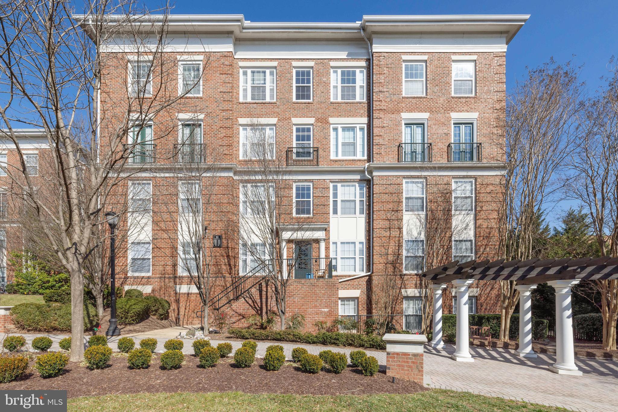 31 Booth Street, Unit 357 Gaithersburg, MD 20878 - Photo 1 of 25