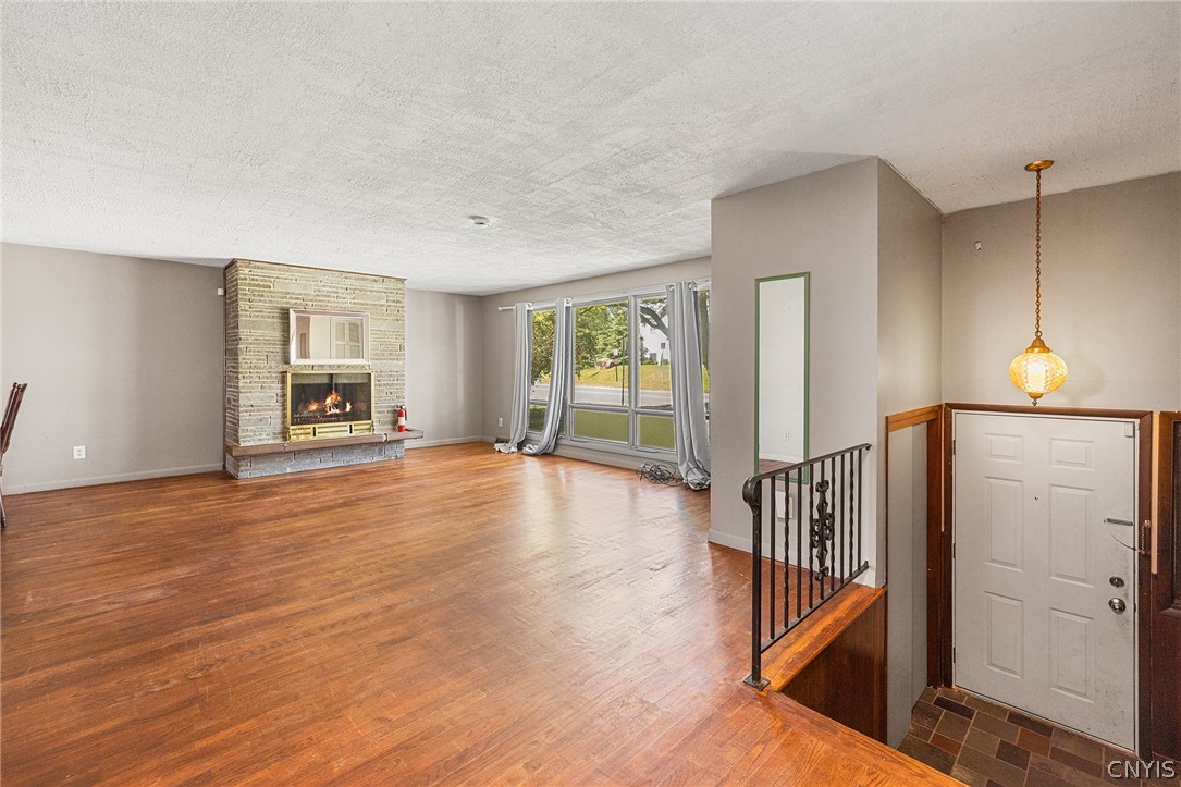 1500 Salt Springs Road Syracuse, NY 13214 - Photo 7 of 25