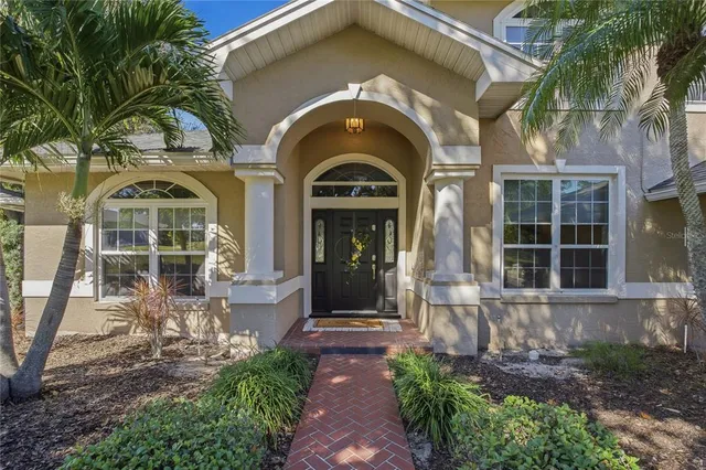 $689,900 | 316 Lochen Circle Southeast, Winter Haven, FL 33884