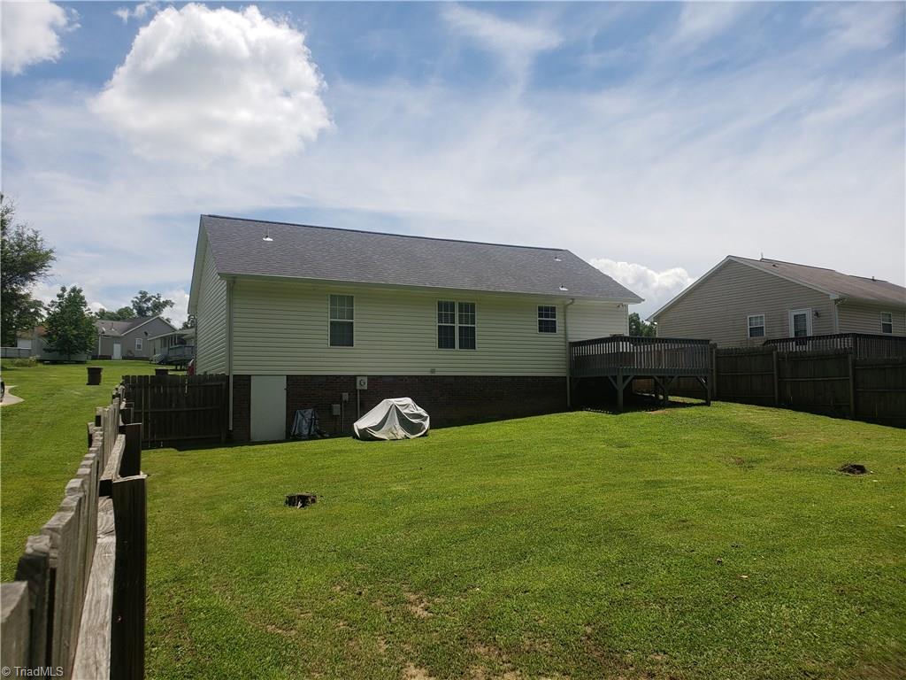 1908 Cedar Ridge Drive Burlington, NC 27217 - Photo 10 of 25 Gallery Image 10