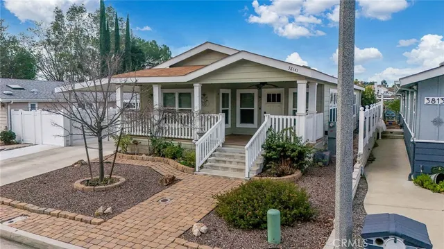 $489,900 | 38141 Via La Colina, Murrieta, CA 92563