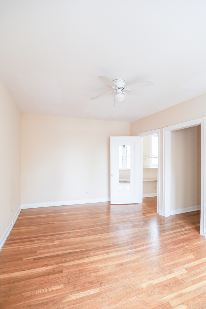 4726 West Addison Street, Unit 2A Chicago, IL 60641 - Photo 5 of 11