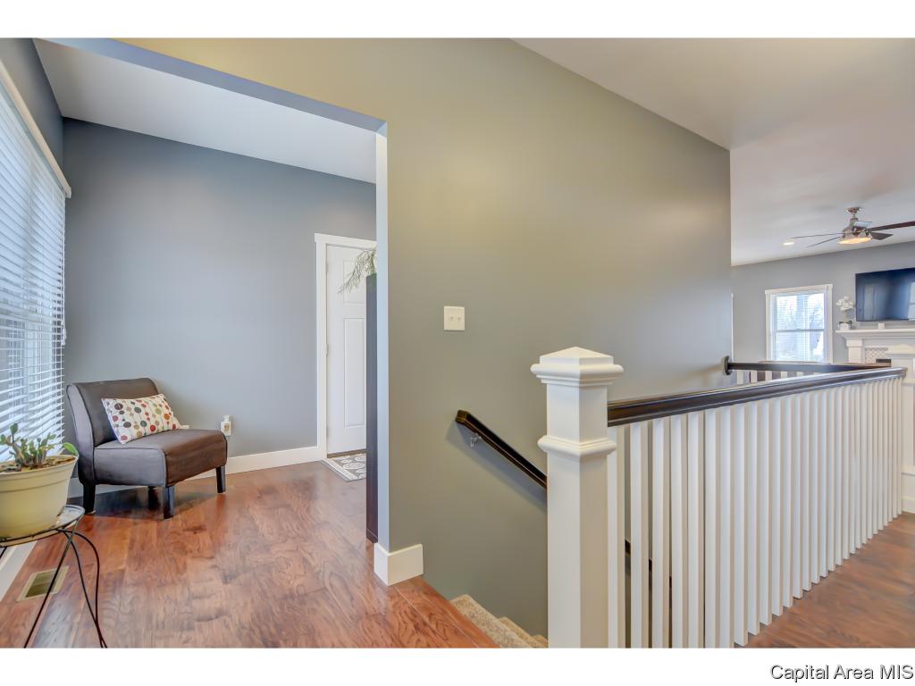 517 Sawmill Court Rochester, IL 62563 - Photo 4 of 34