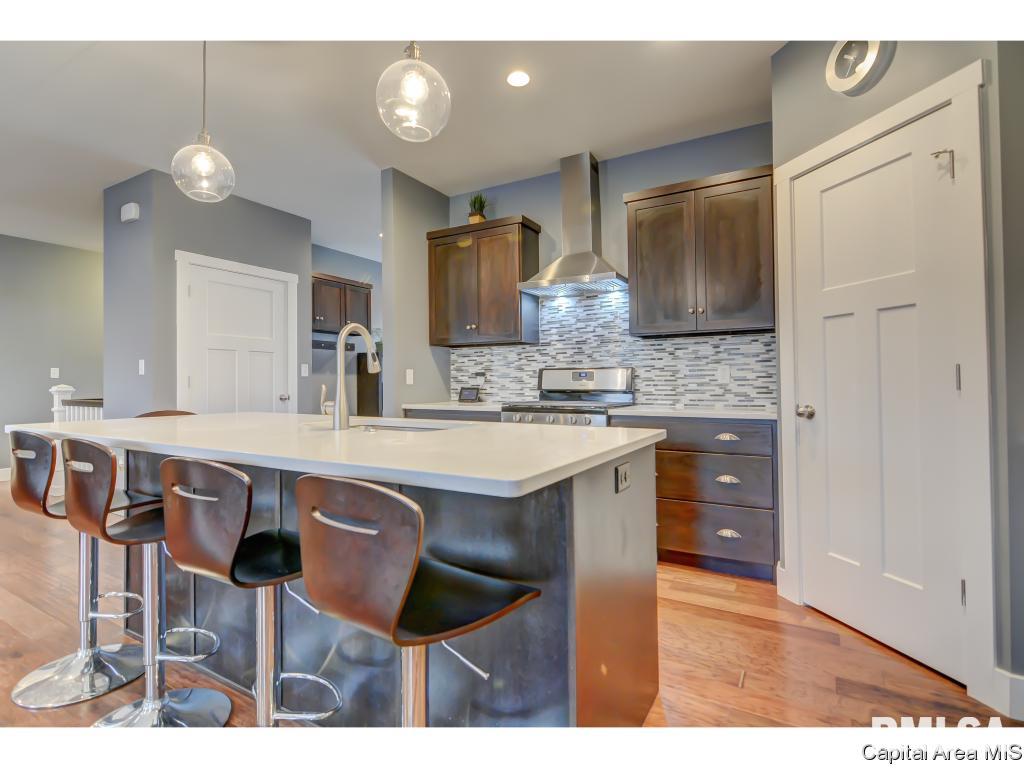 517 Sawmill Court Rochester, IL 62563 - Photo 10 of 34