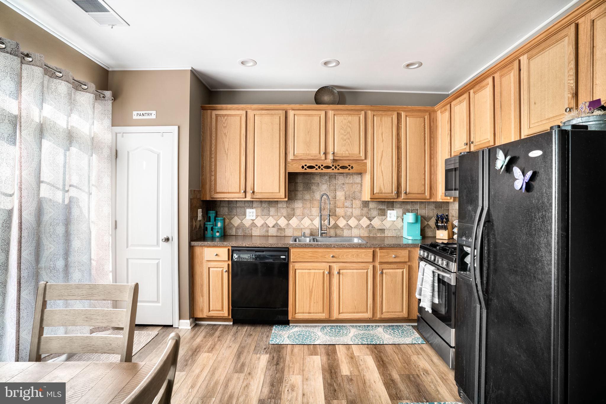 308 London Downs Circle Stephens City, VA 22655 - Photo 7 of 23