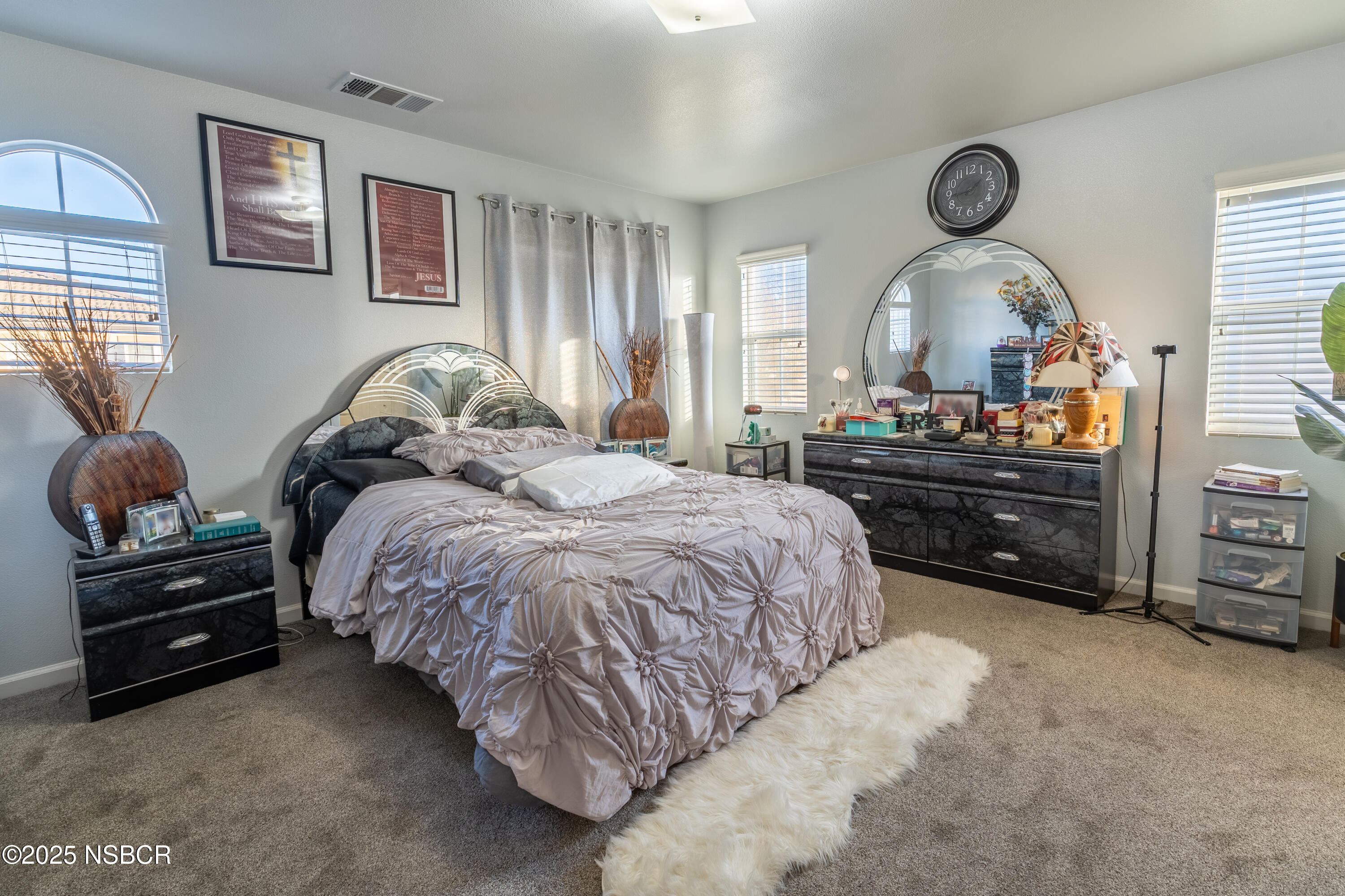 2000 Green Ridge Circle Lompoc, CA 93436 - Photo 11 of 19 Primary Bedroom