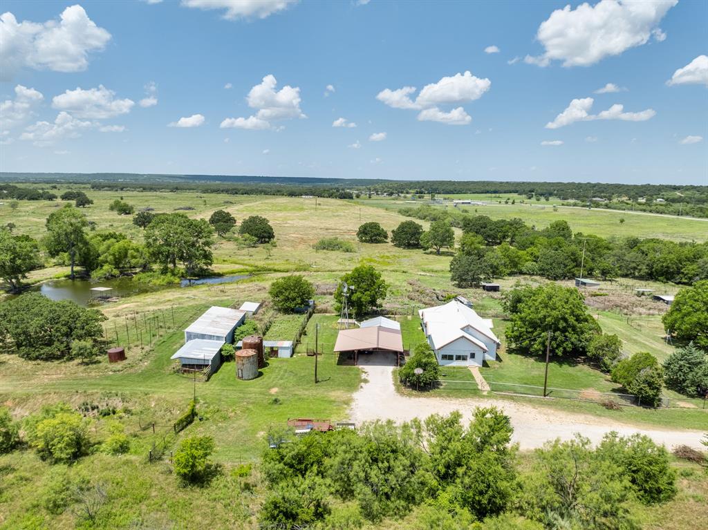 8 Southwest Poteet Road Bryson, TX 76427 - Photo 18 of 40