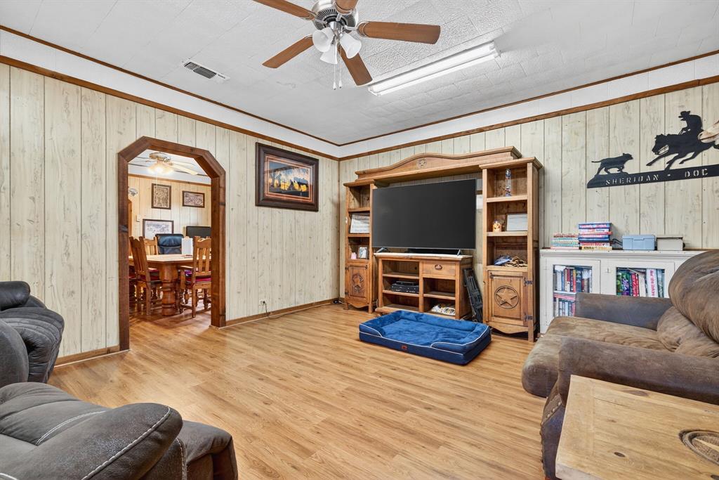 8 Southwest Poteet Road Bryson, TX 76427 - Photo 24 of 40