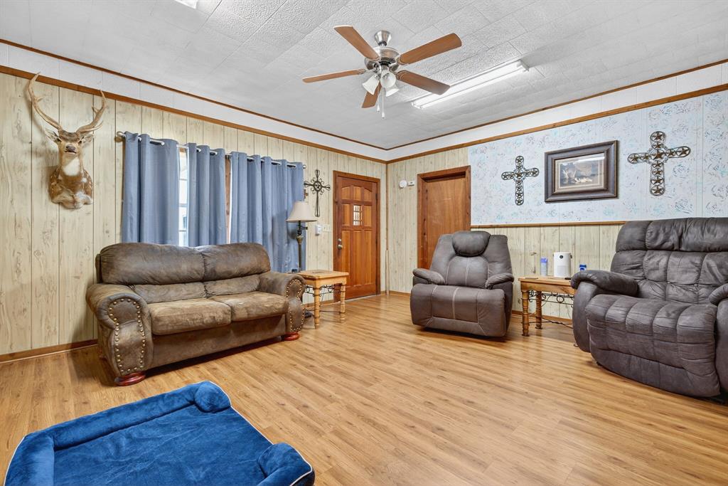 8 Southwest Poteet Road Bryson, TX 76427 - Photo 27 of 40