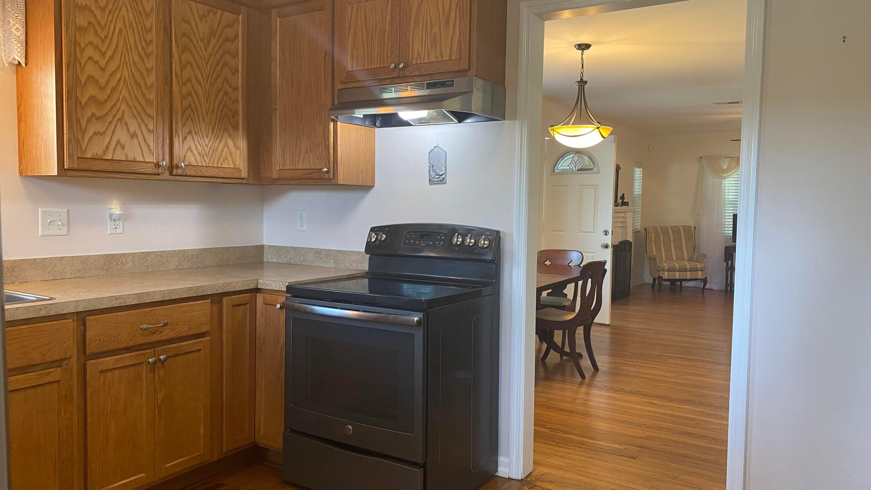 1929 Camp Road Charleston, SC 29412 - Photo 14 of 23 20250107015326191518000000-o