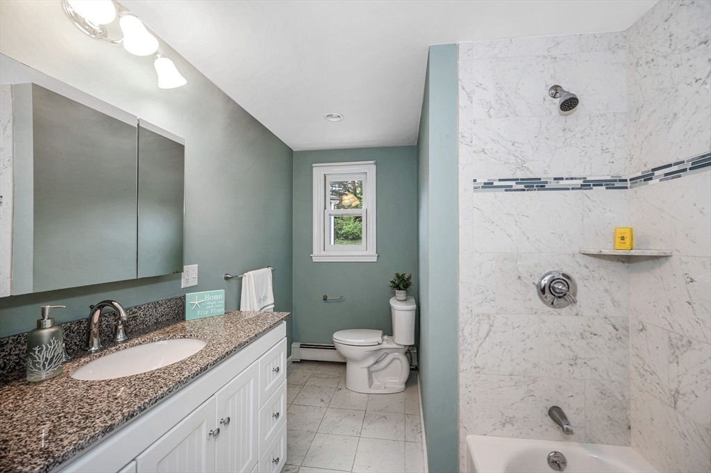 4 Andrews Road Wakefield, MA 01880 - Photo 12 of 36 Gallery Image 12