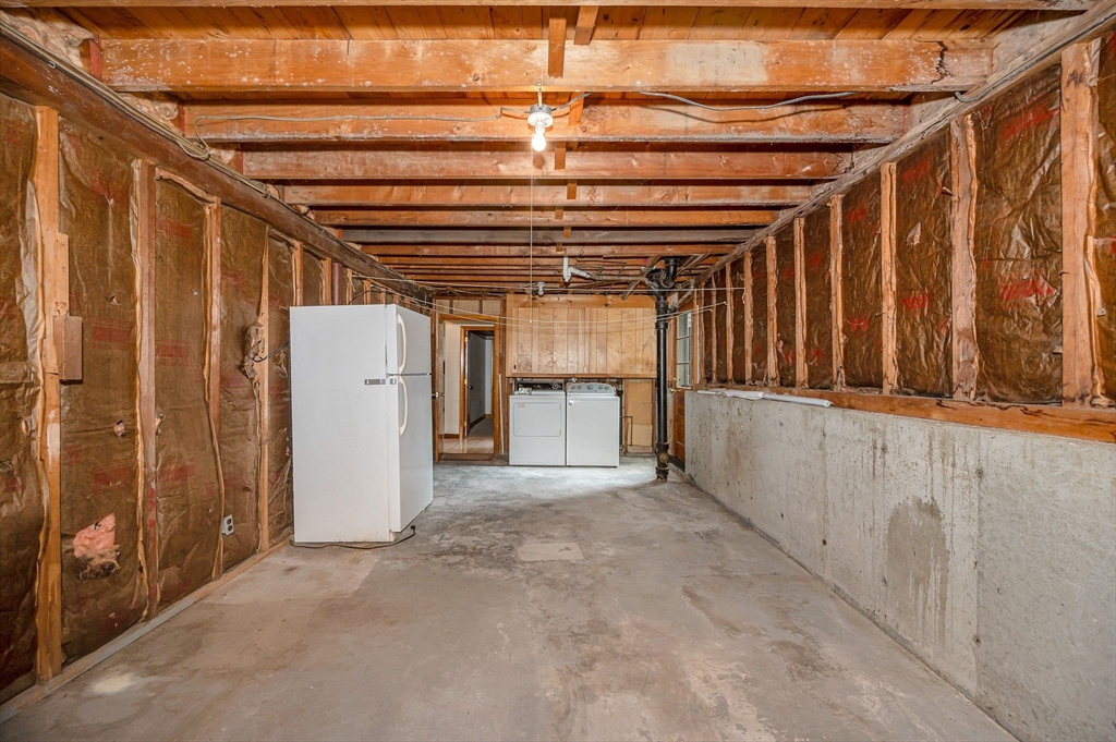 4 Andrews Road Wakefield, MA 01880 - Photo 31 of 36 Gallery Image 31