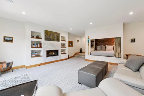 $1,345,000 | 3360 Watertown Road, Orono, MN 55356