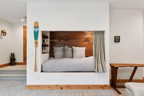 $1,345,000 | 3360 Watertown Road, Orono, MN 55356