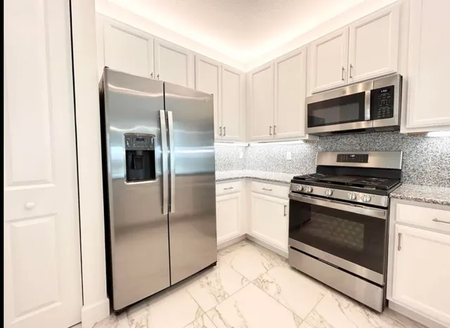 $3,300 | 11650 Southwest Moon River Way, Port St. Lucie, FL 34987