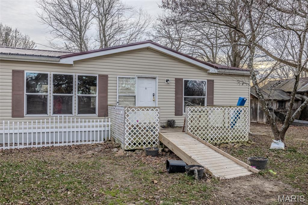 19456 Jewell Road Lebanon, MO 65536 - Photo 2 of 65