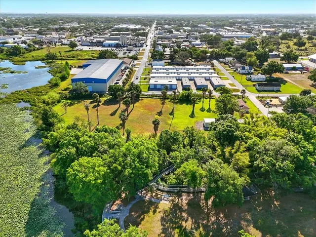 $799,000 | 802 Ave L Southwest, Winter Haven, FL 33880