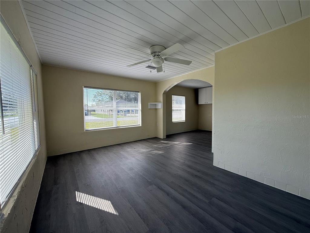 802 Ave L Southwest Winter Haven, FL 33880 - Photo 31 of 40