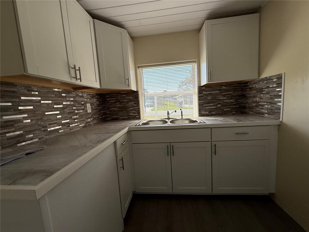 802 Ave L Southwest Winter Haven, FL 33880 - Photo 35 of 40