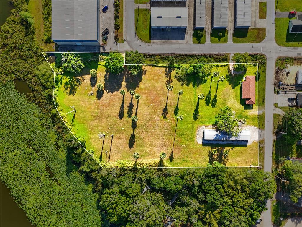 802 Ave L Southwest Winter Haven, FL 33880 - Photo 5 of 40