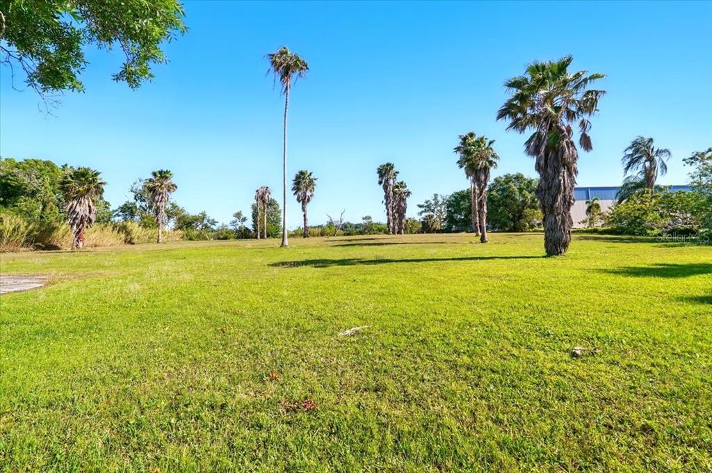 802 Ave L Southwest Winter Haven, FL 33880 - Photo 8 of 40