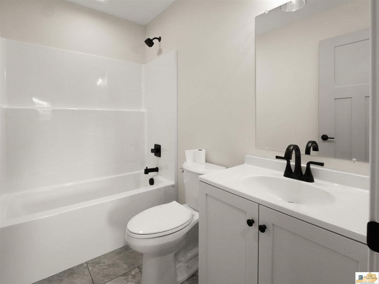 1363 Short Cut Road Horse Cave, KY 42749 - Photo 21 of 64 Gallery Image 21