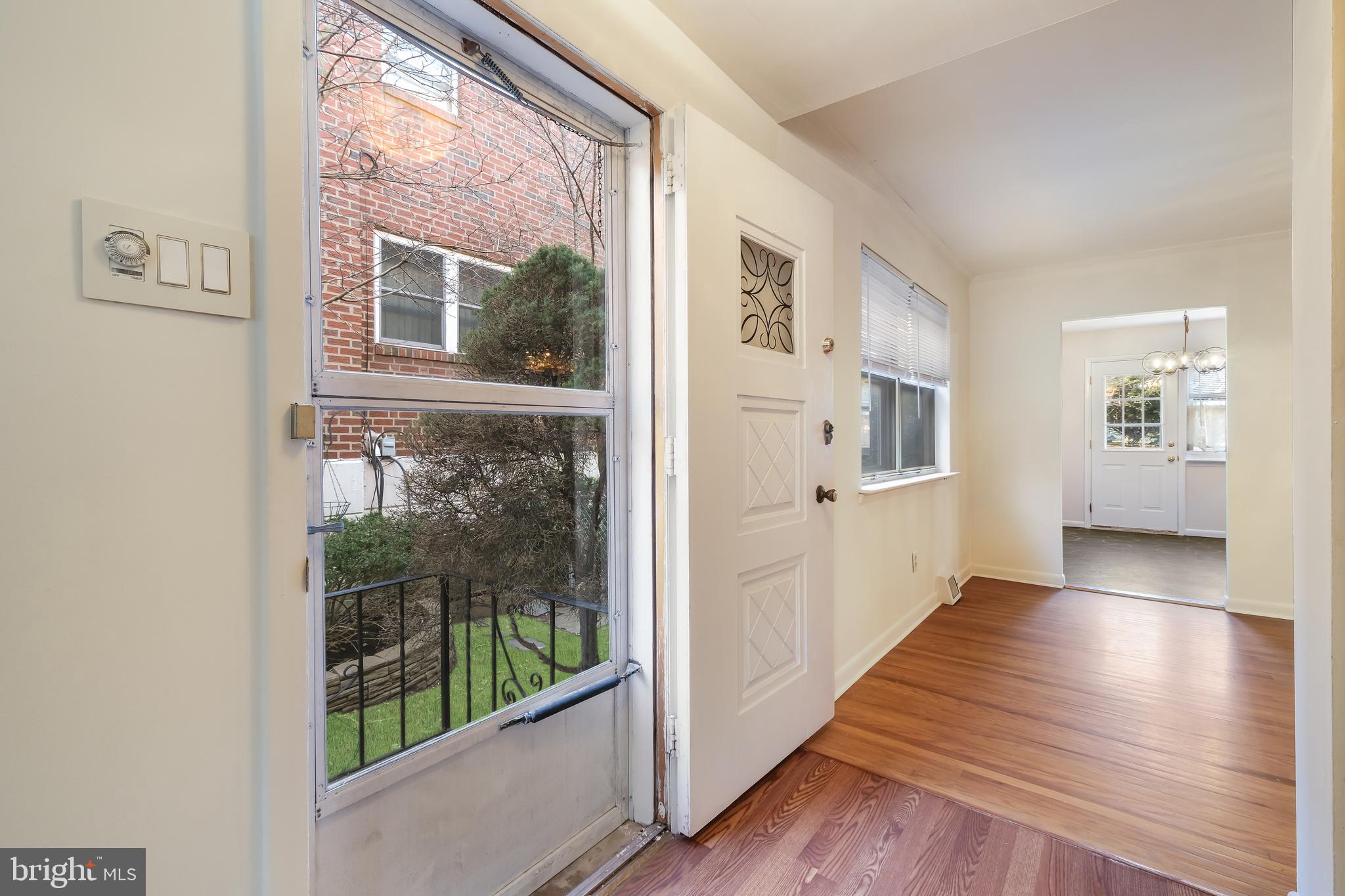 829 West Bells Mill Road Philadelphia, PA 19128 - Photo 4 of 33 Gallery Image 4