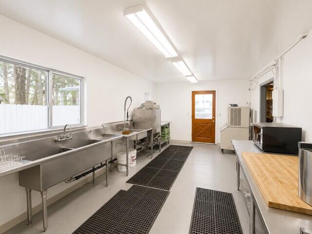 590 Airport Road Trinity Center, CA 96091 - Photo 13 of 37