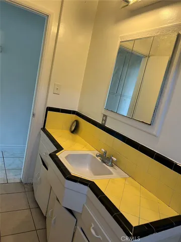 $3,400 | 140 West Midway Manor, Anaheim, CA 92805