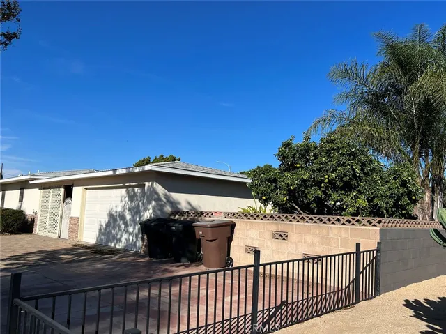 $3,400 | 140 West Midway Manor, Anaheim, CA 92805