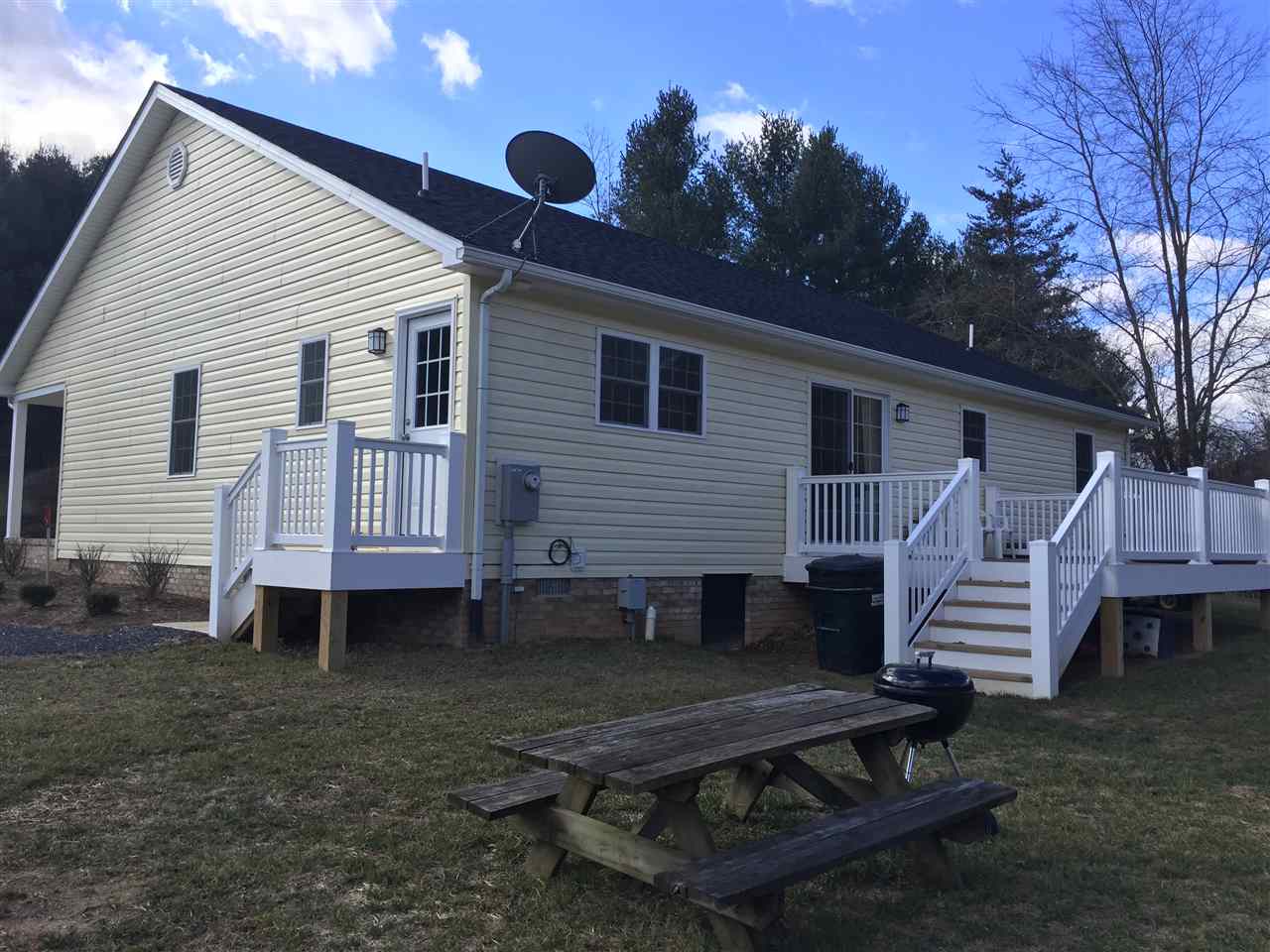2911 Morris Mill Road Staunton, VA 24401 - Photo 7 of 32 Gallery Image 7