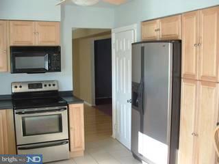 103 Redstone Ridge Deptford, NJ 08096 - Photo 3 of 5