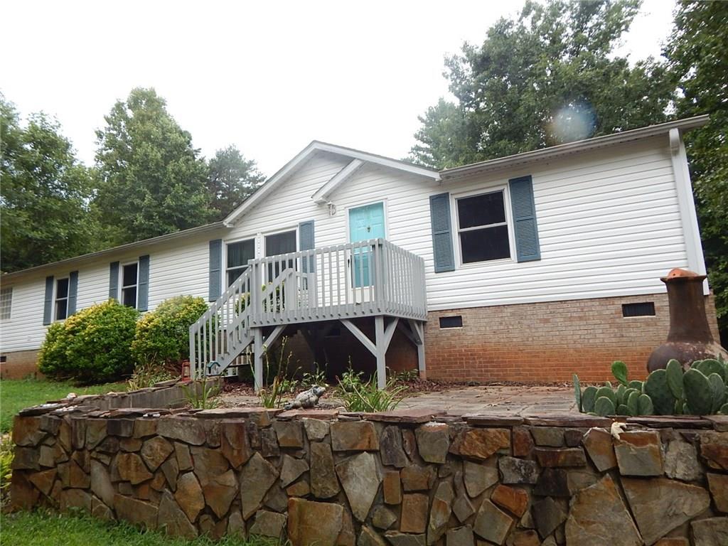 747 Cape Hickory Road Hickory, NC 28601 - Photo 1 of 14 Gallery Image 1