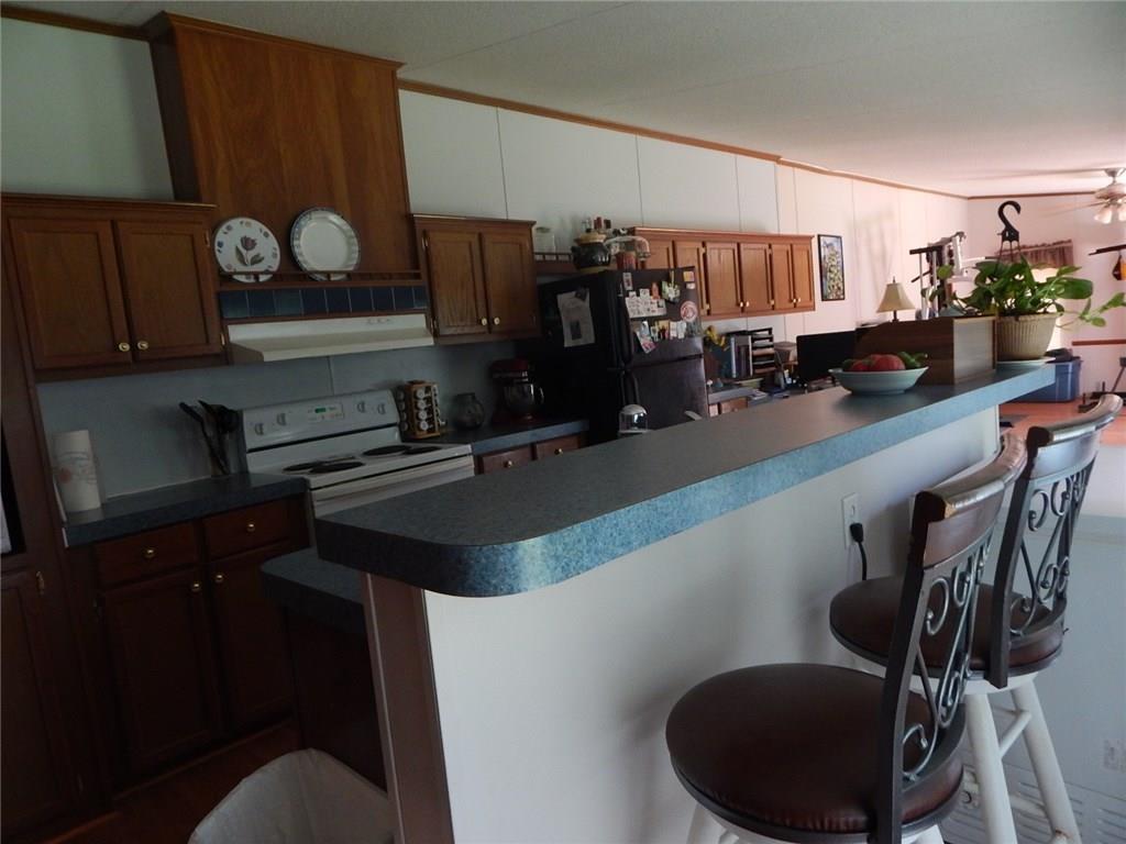 747 Cape Hickory Road Hickory, NC 28601 - Photo 5 of 14 Gallery Image 5