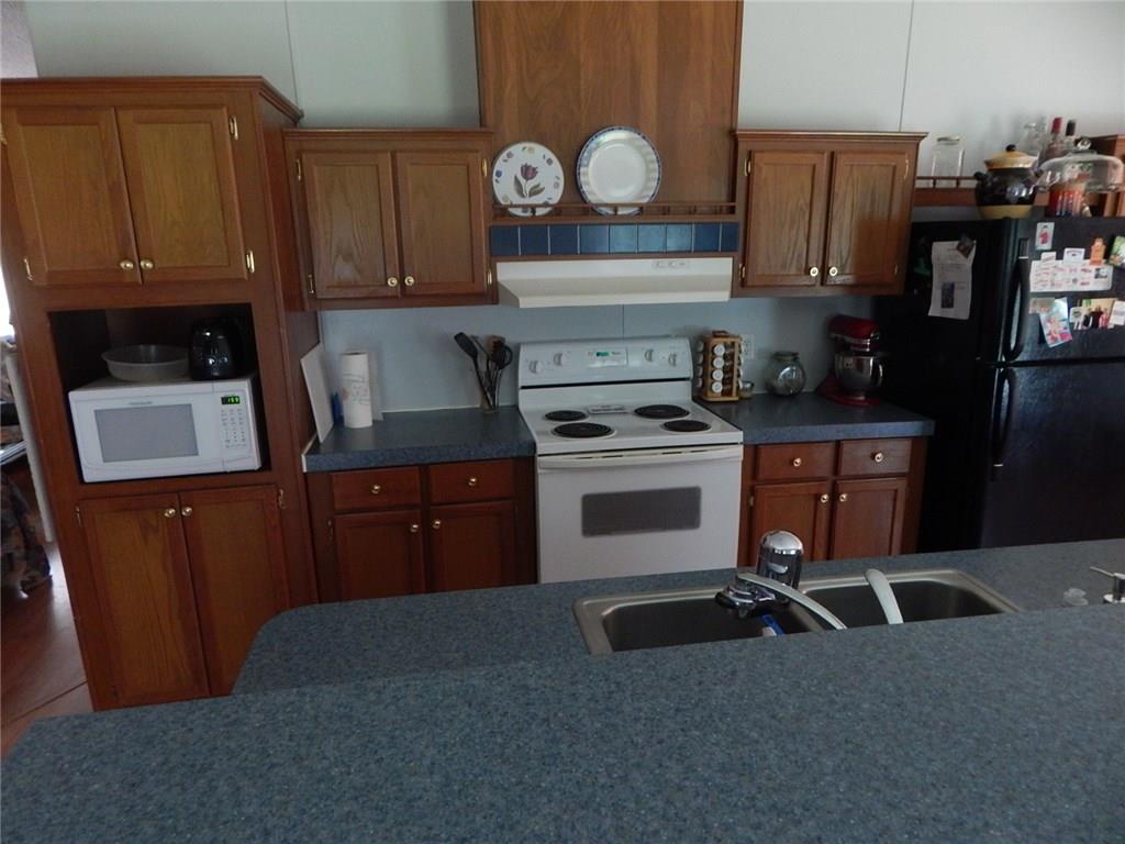 747 Cape Hickory Road Hickory, NC 28601 - Photo 6 of 14 Gallery Image 6